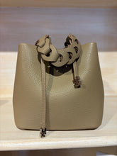 Load image into Gallery viewer, Austin Bucket Handbag
