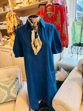 Load image into Gallery viewer, Denny Denim shift dress with pockets
