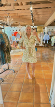 Load image into Gallery viewer, Arden Key Lime 3/4 quarter sleeve, short dress with Sash
