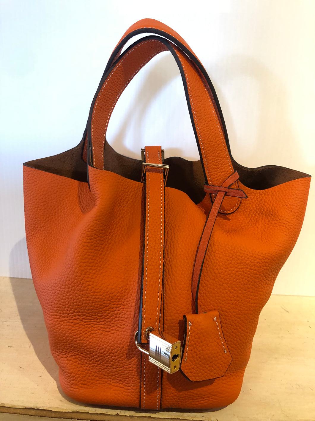 Hellen Orange Bucket Handbag