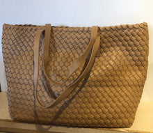 Load image into Gallery viewer, Bellamy Woven Tote Bag
