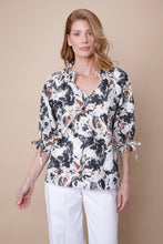 Load image into Gallery viewer, Eloise One Size Top with Ruffle Neck and 3/4 Sleeves
