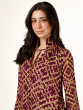 Load image into Gallery viewer, Charlie Yuletide Reserve Lurex top with Tassel Tie
