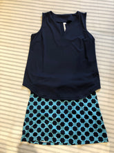 Load image into Gallery viewer, Sandy Navy and Turquoise Knot Pattern Skort SPX 3148
