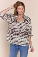 Load image into Gallery viewer, Eloise One Size Top with Ruffle Neck and 3/4 Sleeves
