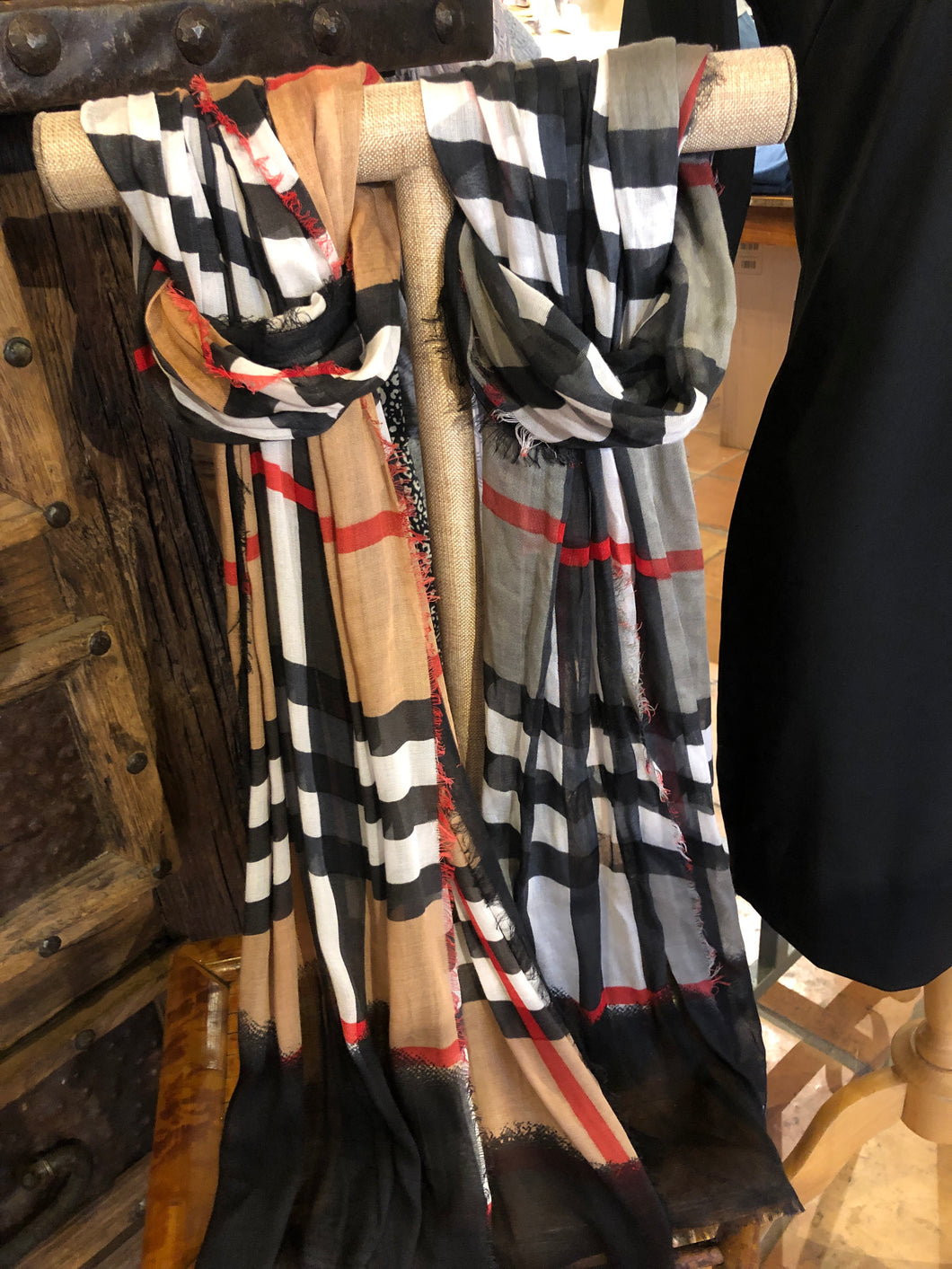 Silk and Cashmere Scarf Burberry Plaid Look